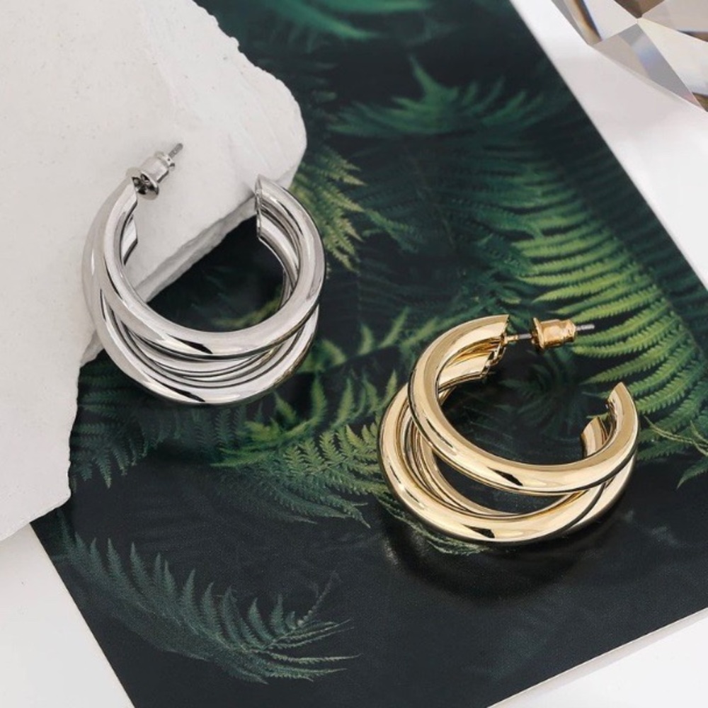 New Gold Three-Layer Round Drop Earrings - Picture 5 of 7